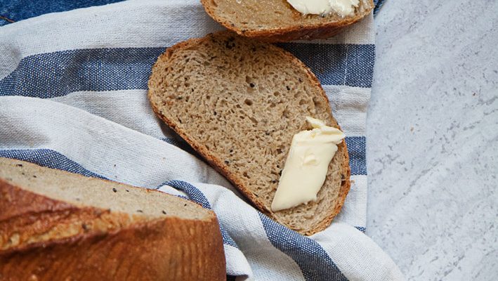 Chleb baltonowski  z czarnuszką – test chlebowej mieszanki z Polskich Młynów