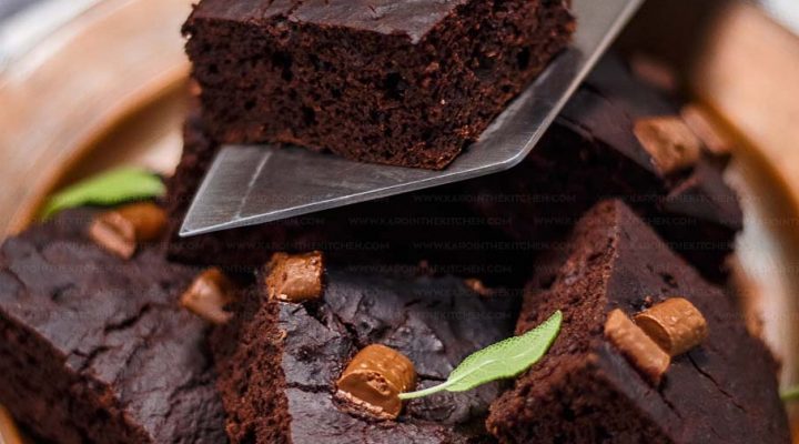 Brownie z ciecierzycy – szybkie ciasto z blendera i bez mąki!